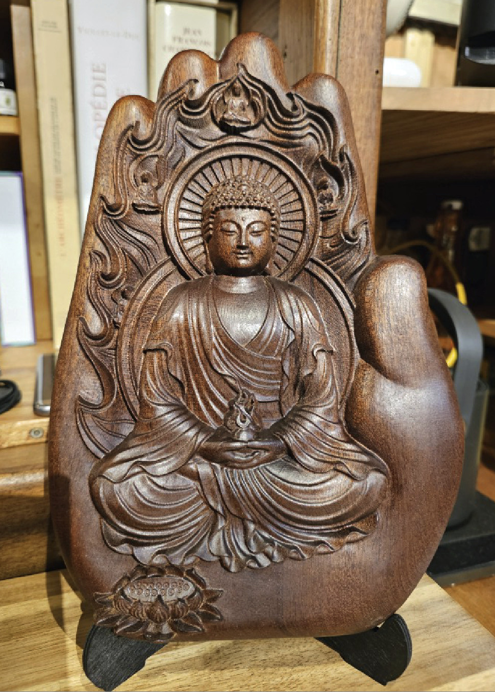 Bouddha sculpté