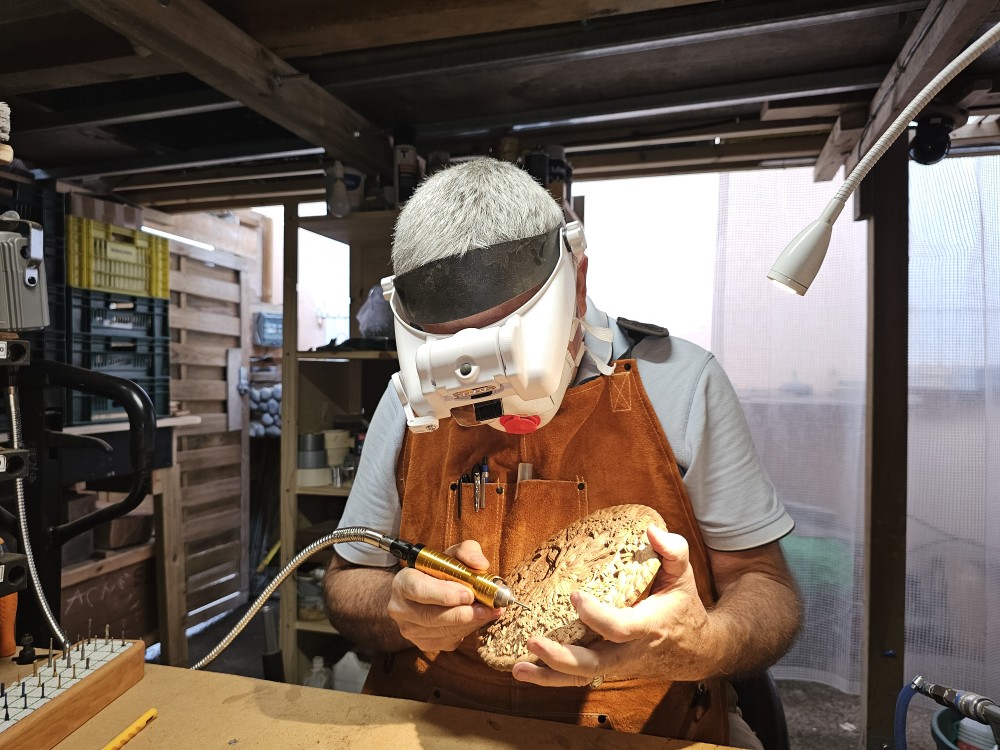 Sculpture du Sylvain — travail dans l’atelier